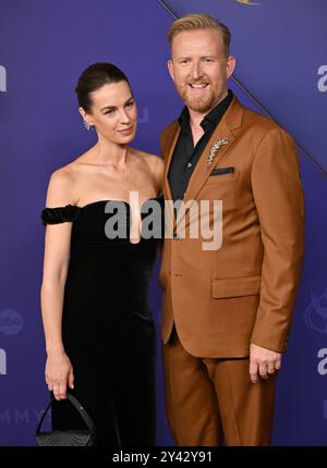 Los Angeles, États-Unis. 15 septembre 2024. (G-d) Jessica Raine et Tom Goodman-Hill arrivent pour la 76e édition des Primetime Emmy Awards au Peacock Theater de Los Angeles le dimanche 15 septembre 2024. Photo de Chris Chew. Crédit : UPI/Alamy Live News Banque D'Images