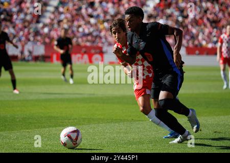 Gérone, Espagne. 15 septembre 2024. Balde en action lors du match LaLiga EA Sports entre Girona FC et FC Barcelone au stade Montilivi. Crédit : Christian Bertrand/Alamy Live News Banque D'Images