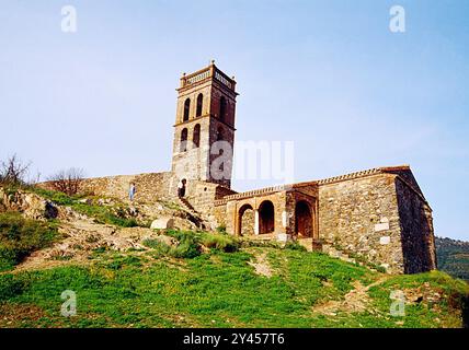 Ancienne mosquée, château.Almonaster la Real, province de Huelva, Andalousie, Espagne. Banque D'Images