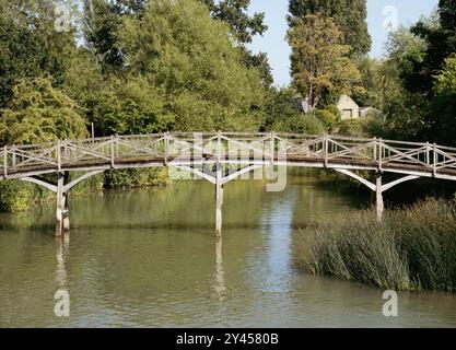 Passerelle, partie du Trout Inn, River Thames, Godstow, Oxford, Oxfordshire, Angleterre, Royaume-Uni, GB. Banque D'Images