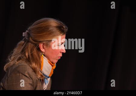 Duisbourg, Allemagne. 16 septembre 2024. Anne-Marie Großmann, directrice générale de Georgsmarienhütte Holding, prend la parole lors du « Sommet national de l'acier » du ministère des Affaires économiques de NRW dans la Mercatorhalle. Crédit : Rolf Vennenbernd/dpa/Alamy Live News Banque D'Images
