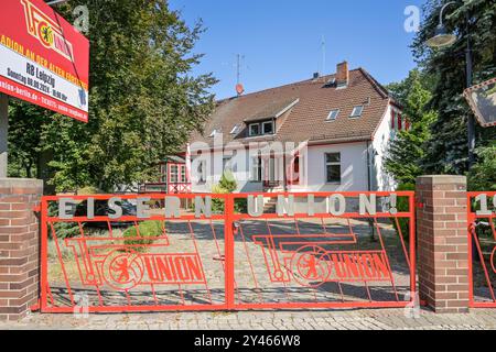 Geschäftsstelle, Stadion An der alten Försterei situé, 1. FC Union Berlin, Köpenick, Berlin, Deutschland, Treptow-Köpenick Banque D'Images