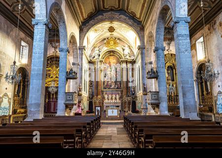 Intérieur de l'Igreja de Sao Juliao, l'église de Julian est une église du XVIIIe siècle située à Setubal au Portugal Banque D'Images