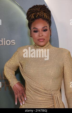 LOS ANGELES, CA - 15 SEPTEMBRE : Demetria McKinney à la Walt Disney Company Emmy Party 2024 au Music Center le 15 septembre 2024 à Los Angeles, Californie. Crédit : Faye Sadou/MediaPunch Banque D'Images