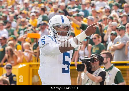 Green Bay, WI, États-Unis. 15 septembre 2024. Anthony Richardson (5), le quarterback des Colts d'Indianapolis, célèbre une première descente contre les Packers de Green Bay à Green Bay, WISCONSIN. Kirsten Schmitt/Cal Sport Media. Crédit : csm/Alamy Live News Banque D'Images