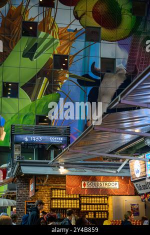 Le toit artistique du Markthal, Rotterdam, pays-Bas Banque D'Images