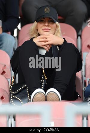 Milan, Italie. 17 septembre 2024. Helena Seger, épouse de Zlatan Ibrahimovic Conseiller principal de l'AC Milan et mère de Maximilian Ibrahimovic de l'AC Milan dans la tribune avant le match de l'UEFA Youth League au Centro Sportivo Vismara, Milan. Le crédit photo devrait se lire : Jonathan Moscrop/Sportimage crédit : Sportimage Ltd/Alamy Live News Banque D'Images