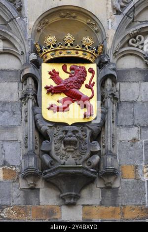 Armoiries de Delft, lion rouge et couronne, façade Gemeenlandshuis van Delfland, mairie, Delft, Zuid-Holland, Hollande méridionale, pays-Bas Banque D'Images