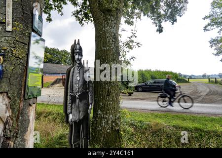 La soi-disant frontière verte, à l'ancien poste frontalier Grenzweg près de Straelen-Kastanienburg et NL Velden, entre l'Allemagne et les pays-Bas, avv Banque D'Images