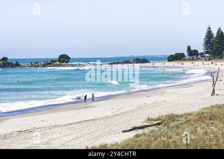 La station balnéaire de Mount Manganui dans la région de Bay of Plenty sur l'île du Nord de la Nouvelle-Zélande Banque D'Images