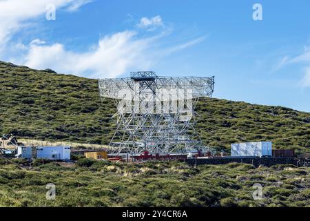 La Palma, observatoire avec radiotélescope sur la Roque de los Muchachos Banque D'Images