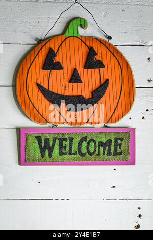Affiche suspendue de bienvenue à la citrouille d'Halloween Banque D'Images