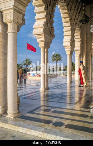 Rabat, Maroc, 24 avril 2015, le Mausolée de Mohammed V présente une architecture exquise et un cadre serein, reflétant la riche histoire du Maroc Banque D'Images