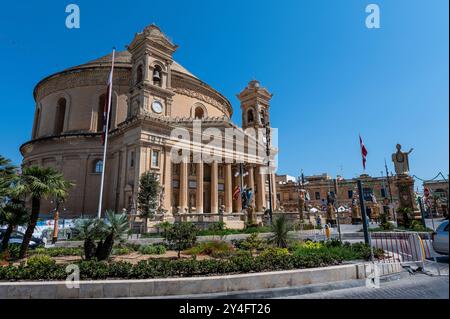 L'église catholique Mosta Rotunda à Mosta Square, Mosta, Malte Banque D'Images