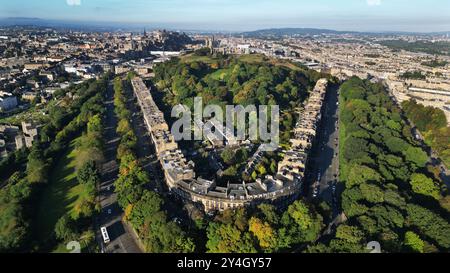 Vue aérienne de Carlton, Regent et Royal Terrace situé sur le côté est de Calton Hill, partie de la New Town d'Édimbourg site du patrimoine mondial de l'UNESCO. Banque D'Images