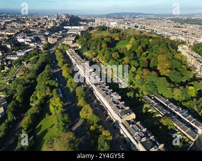 Vue aérienne de Carlton, Regent et Royal Terrace situé sur le côté est de Calton Hill, partie de la New Town d'Édimbourg site du patrimoine mondial de l'UNESCO. Banque D'Images