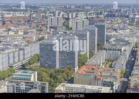 Immeubles résidentiels à Leipziger Strasse, Mitte, Berlin, Allemagne, Europe Banque D'Images