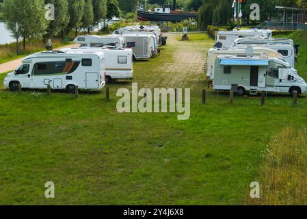 Haren EMS- Mobil home port (Allemagne) Banque D'Images