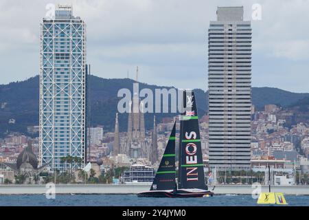 18 septembre 2024 ; Port de Barcelone, Catalogne, Espagne ; Coupe des Amériques 2024, Louis Vuitton Cup demi-finale Yacht Race ; Ineos Britannia Banque D'Images