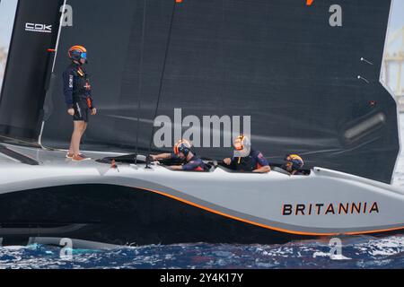 18 septembre 2024 ; Port de Barcelone, Catalogne, Espagne ; Coupe des Amériques 2024, Louis Vuitton Cup demi-finale Yacht Race ; Ineos Britannia Banque D'Images