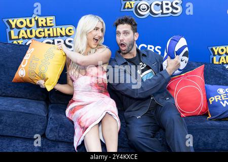 Los Angeles, États-Unis. 18 septembre 2024. Leah la Rosa et Max Marshall assistent à l'arrivée de "You're Laughing at CBS : a Night of Sit-DOWN Comedy" à NeueHouse à Hollywood à Los Angeles, CA, le 18 septembre 2024. (Photo de Corine Solberg/Sipa USA) crédit : Sipa USA/Alamy Live News Banque D'Images