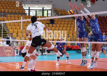 Rome, 18 sept 2024, Dayana Segovia du CD Heidelberg Volkswagen lors de la COUPE DE volleyball WEVZA femmes entre Bézier VB et Heidelberg Volkswagen le 18 sept 2024 au Palazzetto dello Sport à Rome. Banque D'Images