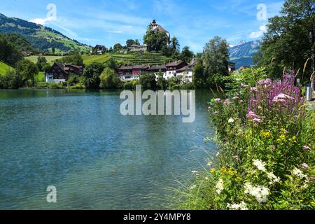 Werdenberg, Suisse - 14 juillet 2024 : vue sur le village de Werdenberg en Suisse Banque D'Images