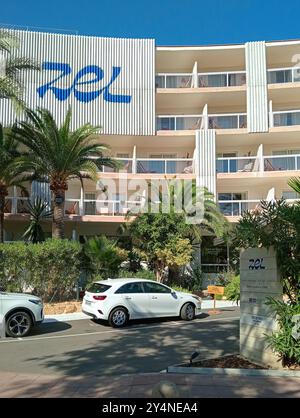 Palmanova, Espagne ; 10 août 2024 : Hôtel Zel dans la station majorquine de Palmanova par une journée ensoleillée d'été Banque D'Images