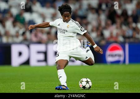 Madrid, Espagne. 17 septembre 2024. Endrick du Real Madrid CF lors du match de l'UEFA Champions League entre le Real Madrid et le VfB Stuttgart a joué au stade Santiago Bernabeu le 17 septembre 2024 à Madrid, en Espagne. (Photo de Juan PEREZ/PRESSINPHOTO) crédit : AGENCE SPORTIVE PRESSINPHOTO/Alamy Live News Banque D'Images