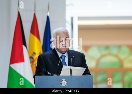 Madrid, Madrid, Espagne. 19 septembre 2024. Le président palestinien Mahmoud Abbas prend la parole lors d'une conférence de presse au Palais Moncloa à Madrid. (Crédit image : © Guillermo Gutierrez Carrascal/ZUMA Press Wire) USAGE ÉDITORIAL SEULEMENT! Non destiné à UN USAGE commercial ! Banque D'Images