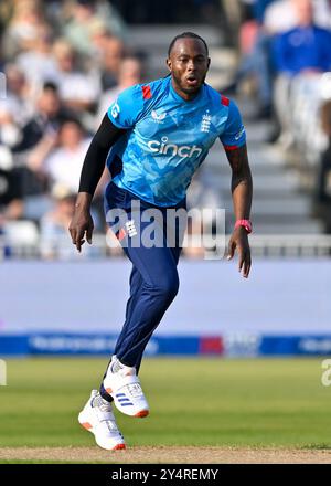 Bowling de Jofra ARCHER (Angleterre) lors du premier match international de Metro Bank One Day Angleterre vs Australie à Trent Bridge, Nottingham, Royaume-Uni, 19 septembre 2024 (photo de Mark Dunn/News images) Banque D'Images