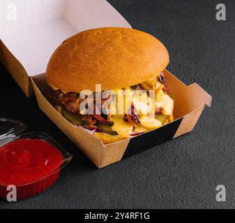 Barbecue Pull Pork Burger, vue de dessus Banque D'Images