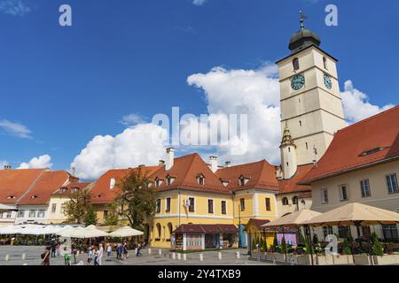 Petite place à Sibiu, Transylvanie, Roumanie, Europe Banque D'Images