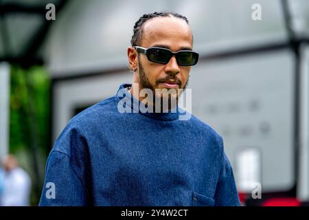 Marina Bay, Singapour, 19 septembre 2024, Lewis Hamilton, du Royaume-Uni, concourt pour Mercedes F1. The Build Up, manche 18 du championnat de formule 1 2024. Crédit : Michael Potts/Alamy Live News Banque D'Images