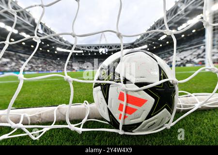 Allianz Stadium, Turin, Italie. 17 septembre 2024. UEFA Champions League Football ; Juventus versus PSV Eindhoven ; crédits officiels de l'UEFA Champions League : action plus Sports/Alamy Live News Banque D'Images