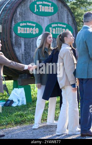 La princesse Sofia visite 2023 exemplaires Arroes, pion et Candanal (Villaviciosa) lors des Prix Princesse des Asturies 2023 le 21 octobre 2023 à Arroes, pion et Candanal (Villaviciosa), Espagne. Banque D'Images