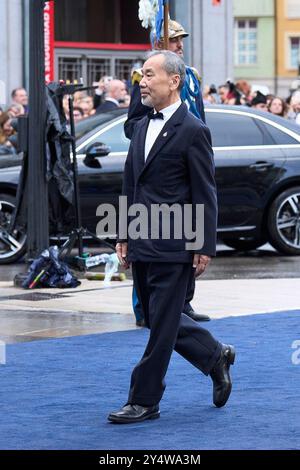 Haruki Murakami, Prix Princesse des Asturies 2023 pour littérature arrivée au Théâtre Campoamor pour la cérémonie lors des Prix Princesse des Asturies 2023 le 20 octobre 2023 à Oviedo, Espagne. Banque D'Images