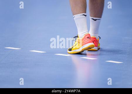 Lemgo, Deutschland. 19 septembre 2024. Symbolbild - Handballschuhe GER, TBV Lemgo Lippe v. HSG Wetzlar, Handball, 1. Bundesliga, 3. Spieltag, Spielzeit 2024/2025, 19.09.2024 Foto : Eibner-Pressefoto/Jan Rollinger crédit : dpa/Alamy Live News Banque D'Images