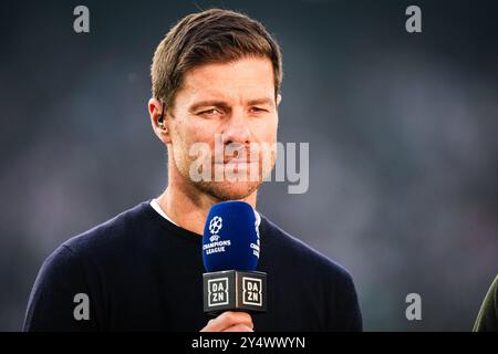 Rotterdam, pays-Bas. 19 septembre 2024. Rotterdam - Bayer 04 Leverkusen entraîneur Xabi Alonso lors de la première manche du nouveau format de la Ligue des Champions 2024/2025. Le match se déroule entre Feyenoord et Bayer 04 Leverkusen au Stadion Feijenoord de Kuip le 19 septembre 2024 à Rotterdam, aux pays-Bas. Crédit : Box to Box Pictures/Alamy Live News Banque D'Images