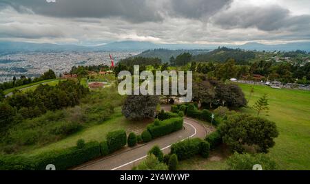 Ambato, Tungurahua / Équateur - 7 janvier 2024 : vue panaromique du Parc provincial de la famille près de la ville d'Ambato Banque D'Images