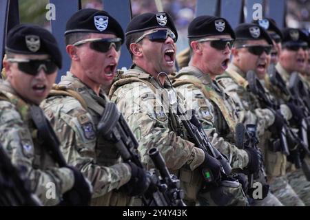 Santiago, Metropolitana, Chili. 19 septembre 2024. Des soldats chiliens défilent pendant le défilé militaire annuel pour célébrer le jour de l'indépendance et le jour de l'armée à Santiago, au Chili. (Crédit image : © Matias Basualdo/ZUMA Press Wire) USAGE ÉDITORIAL SEULEMENT! Non destiné à UN USAGE commercial ! Banque D'Images