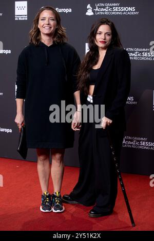 Maria Casado et Martina diRosso assistent à la séance photo DES Latin GRAMMY Acoustic sessions le 26 octobre 2022 à Madrid, en Espagne. Banque D'Images