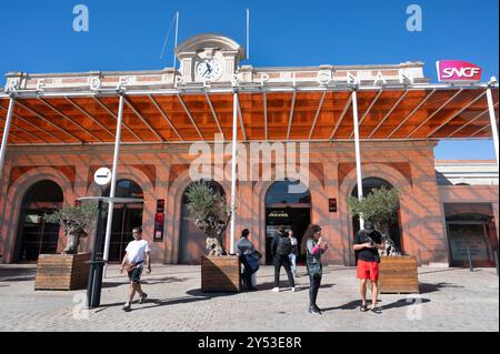 Perpignan, France. Gare, appelée 'le Centre du monde' par Salvador Dali. Banque D'Images