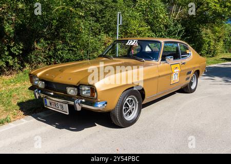 Ford Capri Mk I aux Vienna Classic Days 2024, oldtimer car parade, Donaupark, Vienne, Autriche Banque D'Images