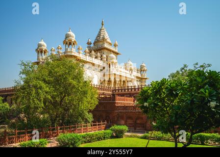 Vue de façade du cénotaphe Jaswant Thada à Jodhpur, Rajasthan, Inde Banque D'Images