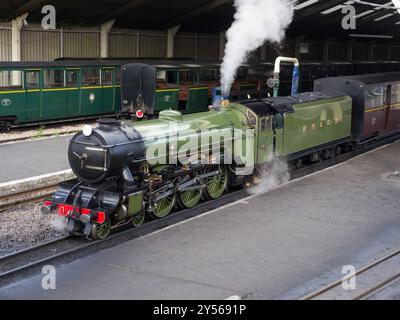Locomotive numéro 1 Green Goddess à la gare de New Romney sur . Le chemin de fer Romney, Hythe et Dymchurch Banque D'Images
