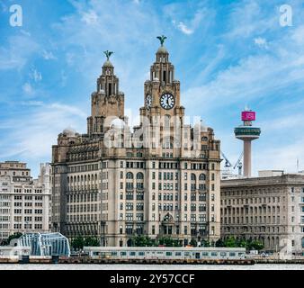 St John's Beacon Radio City Tour d'observation et de grand Royal Liver Building, Pier Head riverside, Liverpool, Angleterre, Royaume-Uni Banque D'Images