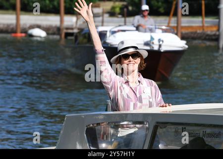 VENISE, ITALIE - AOÛT 29 : Sigourney Weaver arrive au Festival International du film de Venise à l'Hôtel Excelsior le 29 août 2024 à Venise, IT Banque D'Images