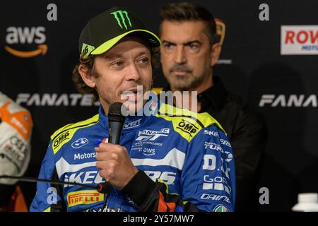 Monza, Italie. 20 septembre 2024. Valentino ROSSI (ITA) au volant de L'ÉQUIPE WRT #46 répond à la question du journaliste lors de la conférence de presse de la 8e édition du Fanatec GT World Challenge 2024 à l'Autodromo Nazionale de Monza (Italie). Crédit : Riccardo Righetti/Alamy Live News Banque D'Images