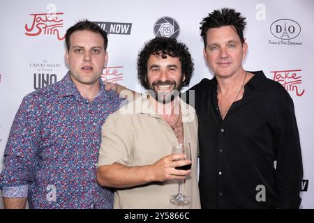 Hollywood, États-Unis. 19 septembre 2024. Zak Sutton, Garret Easterly, l'acteur Chris Strickland assiste à Dreams of Paris présente le lancement de l'EP de Jake Stirn à l'Hotel Ziggy, Los Angeles, CA, le 19 septembre 2024 crédit : Eugene Powers/Alamy Live News Banque D'Images